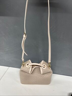 Woven Cream Crossbody Bag with Adjustable Strap